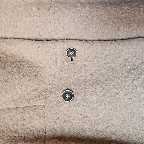 Zara Boucle Cream Double-Breasted Coat - Picture 6 of 11